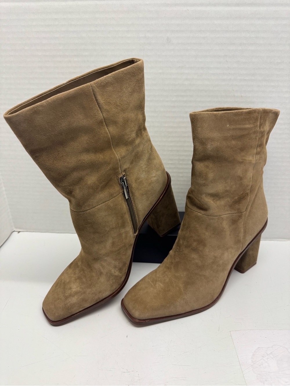 Vince Camuto Suede Ankle Boots — Dantania Dogwood 10M